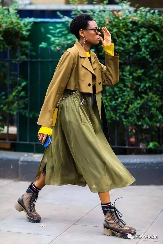 鏉ㄥ箓鏄紩棰嗘疆娴佺殑鏃跺皻icon,涓浗鐩寸敺瀹＄編鏉ㄥ箓