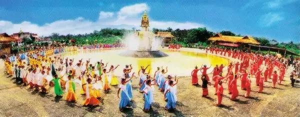 泼水节后，西双版纳该怎么玩，附防高温注意事项