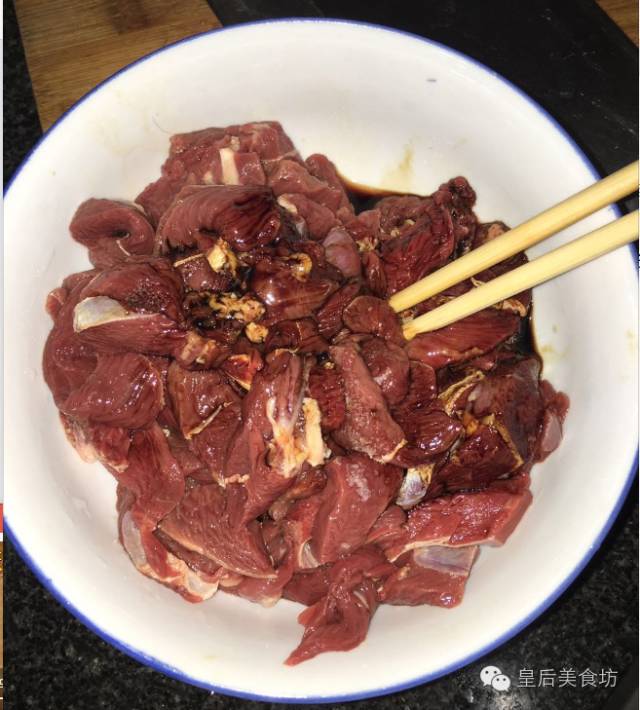 牛肉干做法在家自己做最简单,在家自己烤箱做牛肉干方法
