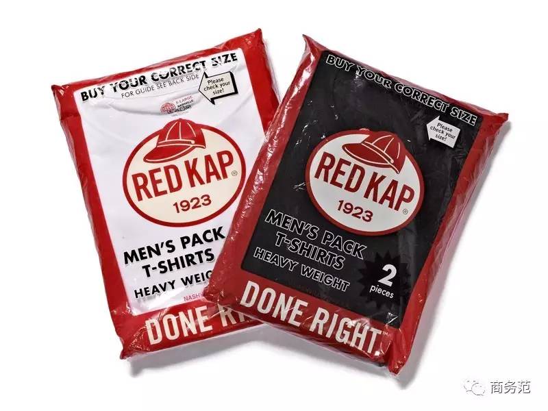 这家店只卖白T恤，一周开半天，门口总排起长队