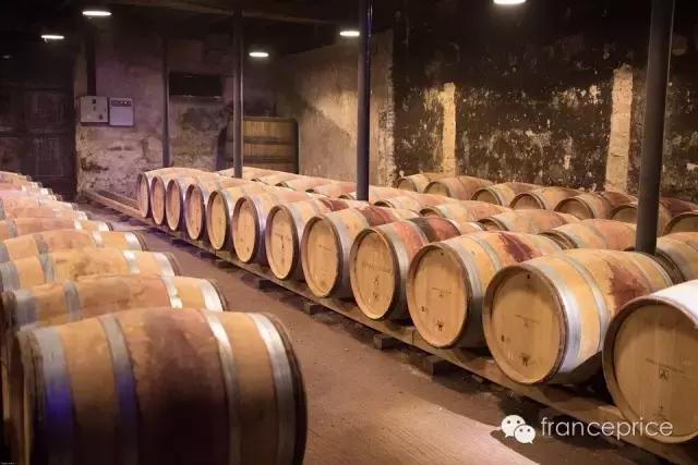 法国博若莱康帝旧桶红酒怎么样,法国2023年博若莱新酒