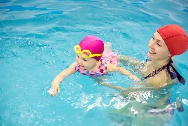 父母正确的引导会影响孩子的一生,这些事让孩子越早知道越好