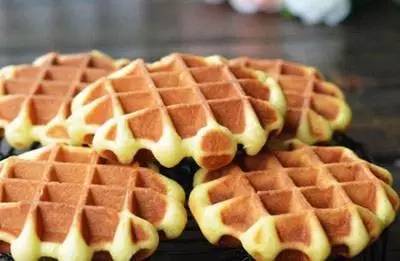 探店｜他把祖母的配方带到了上海，满足你对Waffle的幻想！