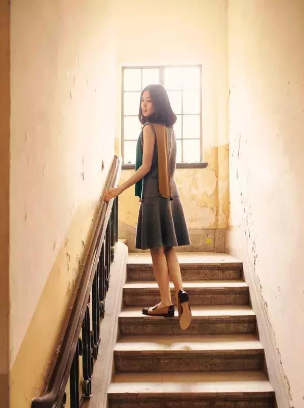 杨幂赵丽颖关晓彤,赵丽颖关晓彤同穿黑色礼服