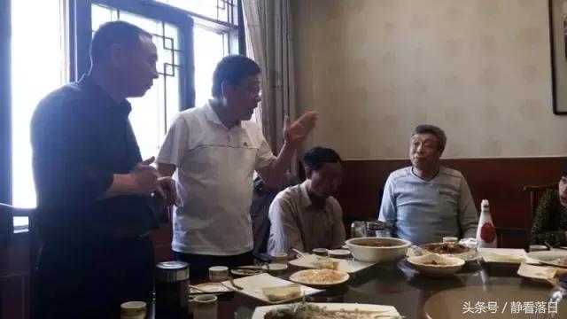 开怀一笑无忌惮,老怪小妖真齐全(红叶网老友聚会图文综合)