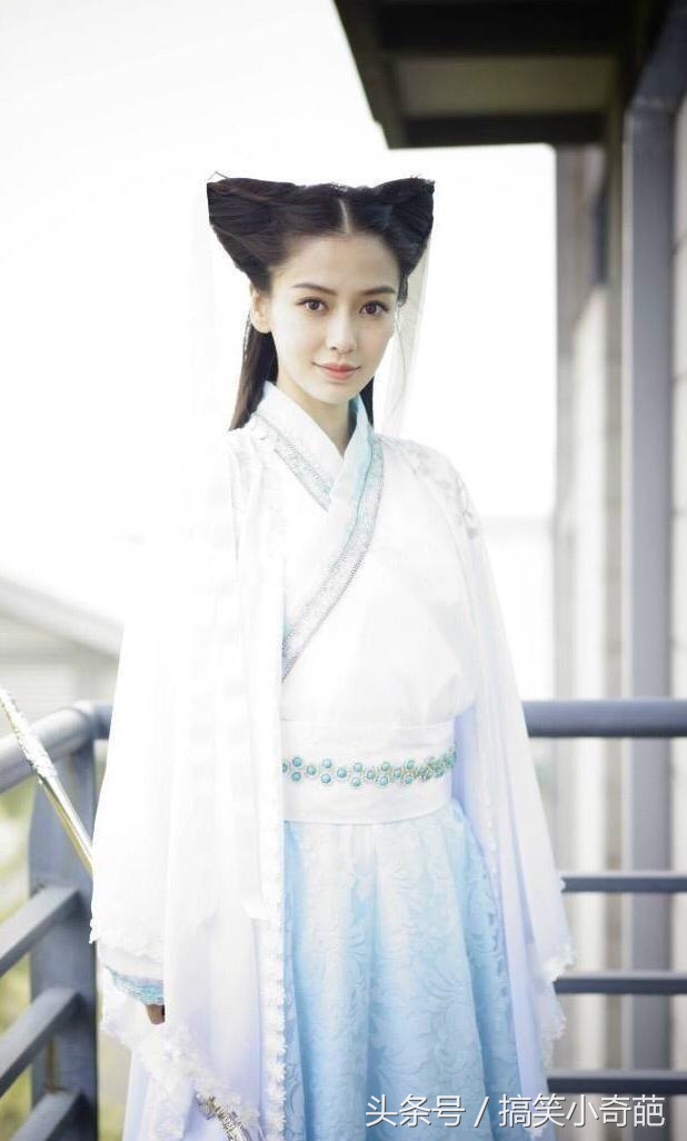 贝比,妍希你们用的是同一个造型师吗?