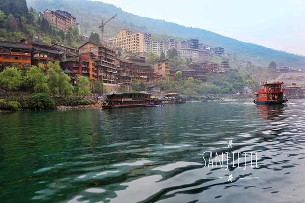 龚滩吴冠中乌江小镇 (乌江画廊龚滩古镇桃花源)