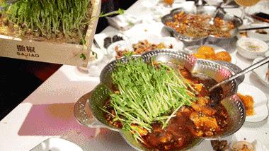 3折吃到嗨！小长假带女朋友来武汉这家店不喜欢算我输！