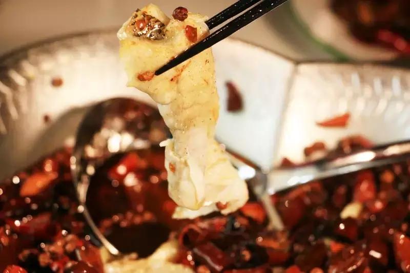 3折吃到嗨！小长假带女朋友来武汉这家店不喜欢算我输！