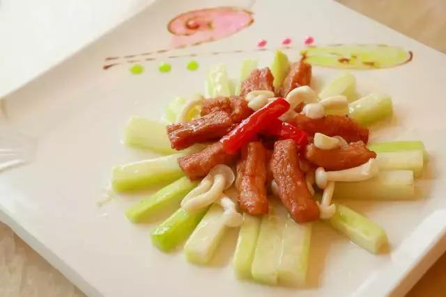 上过舌尖2！风靡广府的人气美食以后在汕头也可以吃到了！