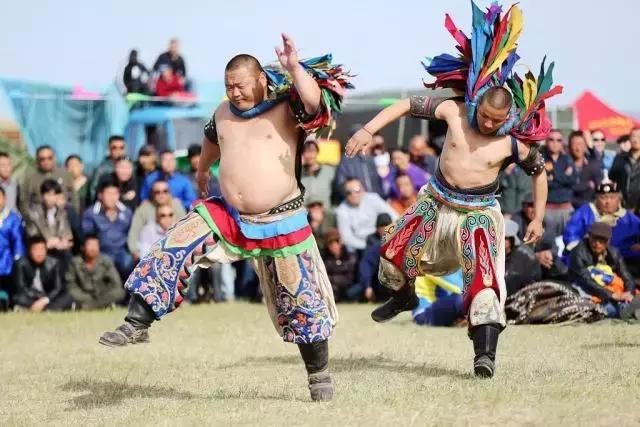 蒙古语博克颂是什么意思,蒙古族搏克是什么