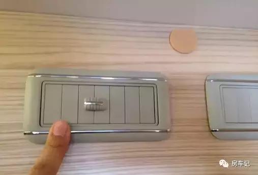 房车测评v80,房车测试女生