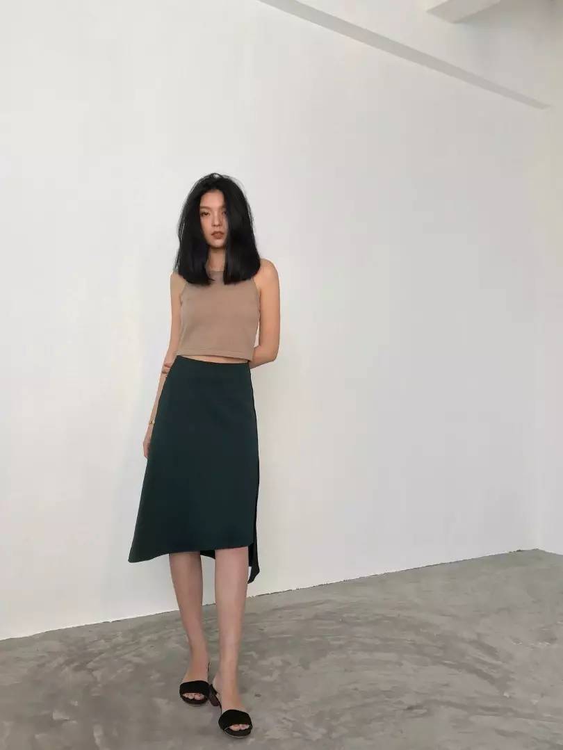 淘宝女生短袖哪个店的衣服质量好,有没有什么推荐的淘宝衣服店