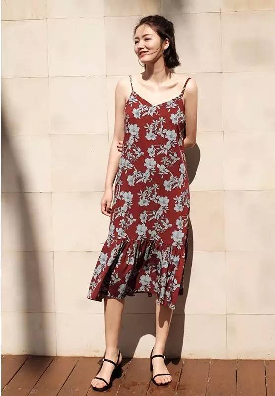 淘宝女生短袖哪个店的衣服质量好,有没有什么推荐的淘宝衣服店