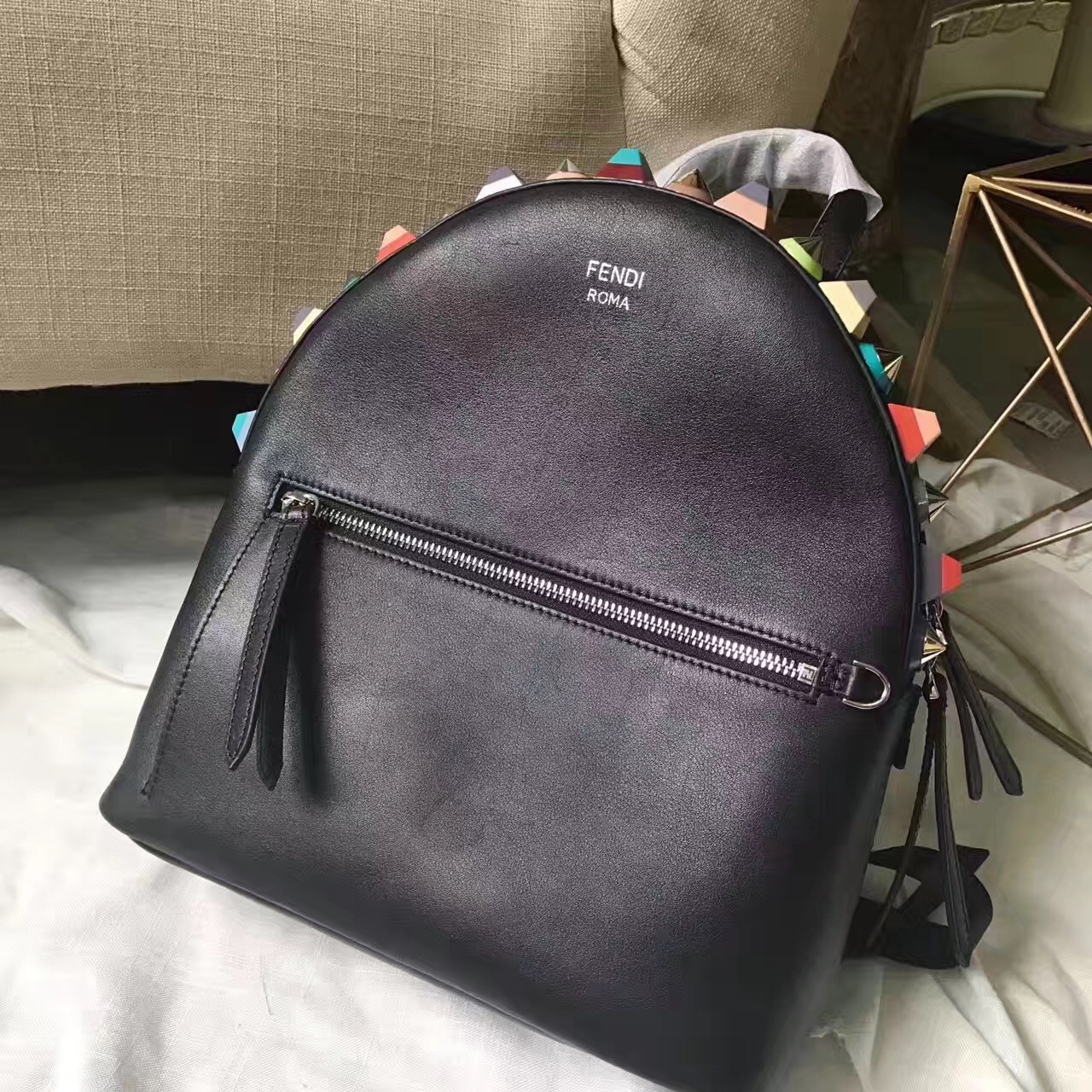 fendi包包最新款,fendi包的经典款