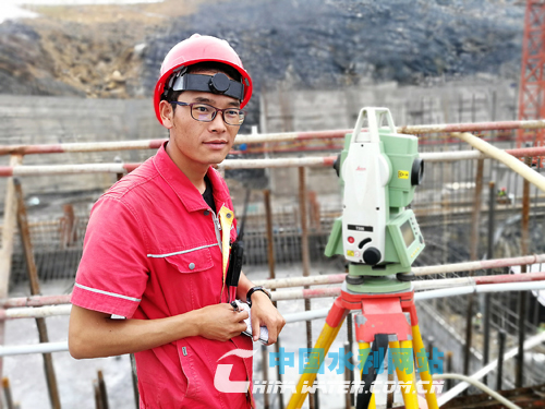 大藤峡水利枢纽左岸工程,大藤峡水利枢纽工程施工现场视频