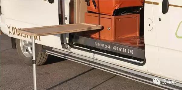 上汽大通v80长轴中顶自动挡房车,2019款大通v80豪哥自动挡房车