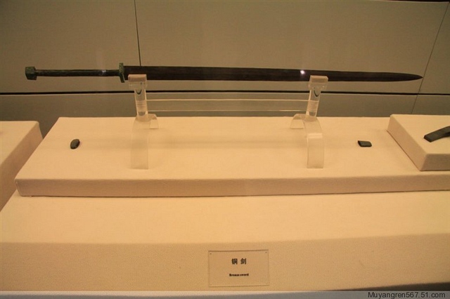 庄子齐物论逍遥游后的思考,庄子逍遥游和齐物论有什么区别