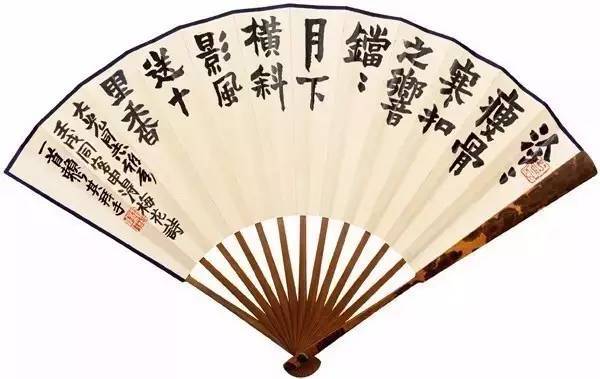 赏尽天下扇，方觉湘妃美