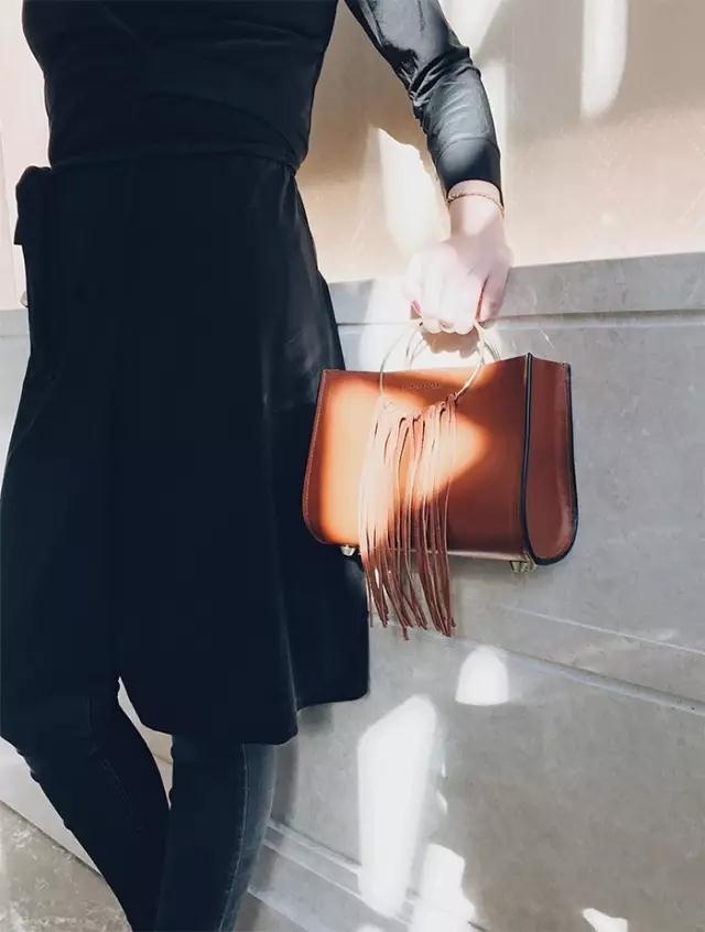 鏃跺皻娲嬫皵缇庡寘,澶村眰鐗涚毊缇庡寘鍒嗕韩绮捐嚧濂充汉蹇呭