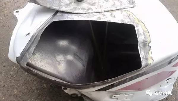 摩托车油箱凹了怎么修复,摩托车油箱凹陷如何处理