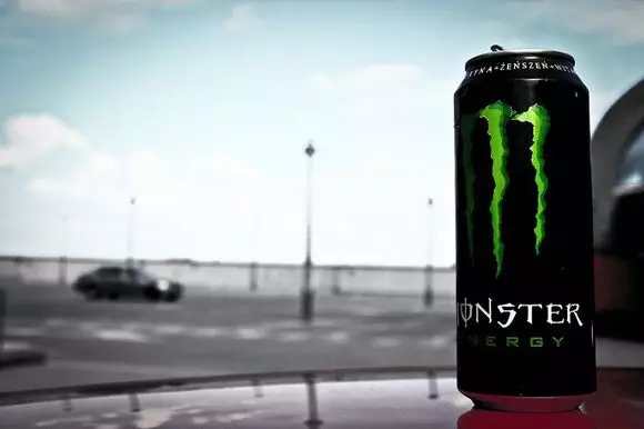 红牛啊，你要看看魔爪是怎样伸向你的？