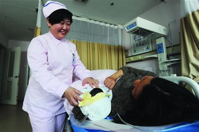 一名普通的助产士,助产士是怎样的工作