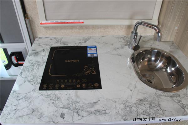 小身板大肚量,凯伦宾威5043xl房车