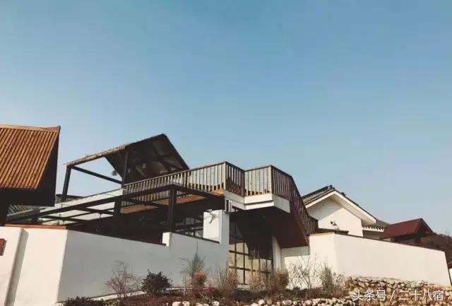 陶渊明笔下的世外桃源是什么样的,陶渊明悠然见南山的南山在哪里