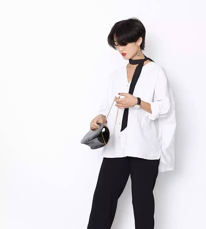 淘宝女生短袖哪个店的衣服质量好,有没有什么推荐的淘宝衣服店