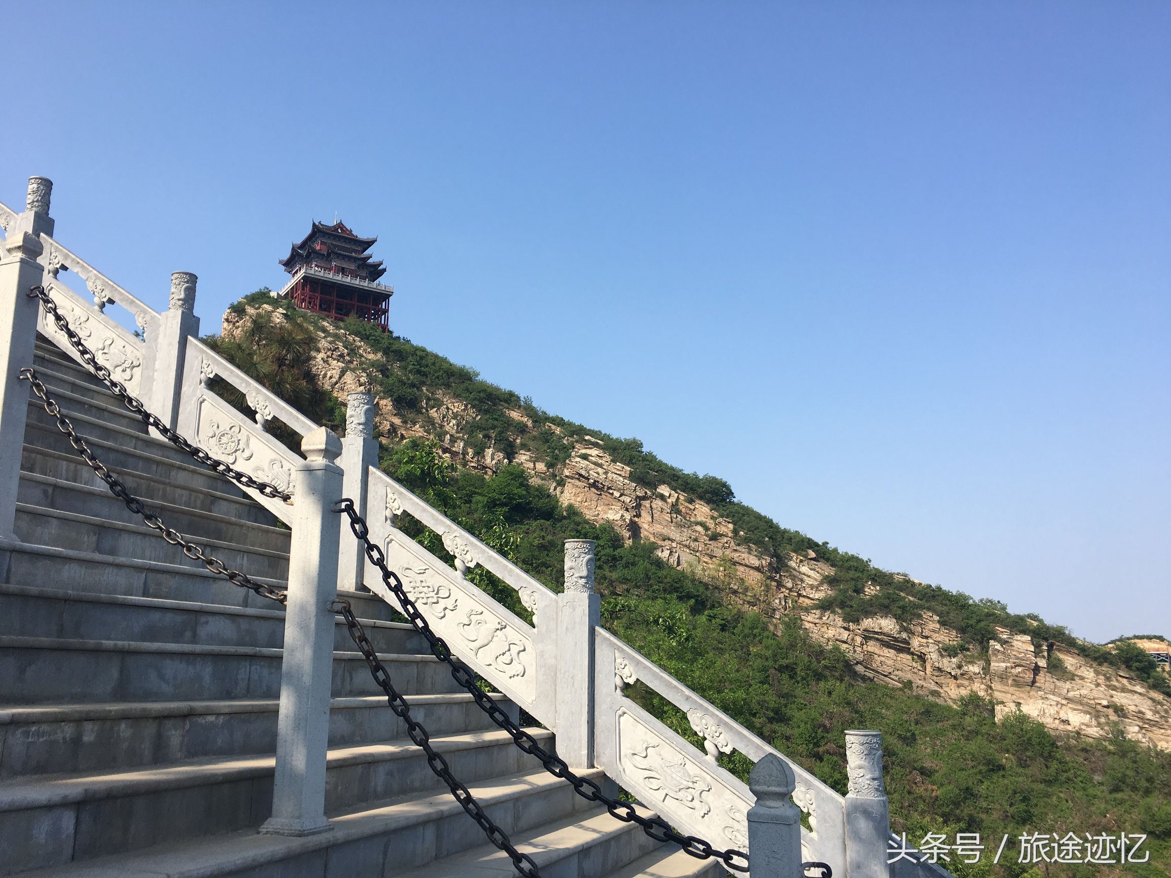 带大家一起来看驻马店老乐山,驻马店老乐山美景