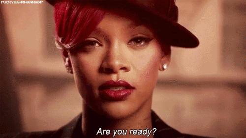 Rihanna和PUMA联名的新款凉鞋，可以说是非常搞笑了