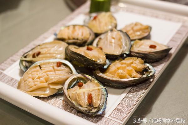 在大海里吃各种各样的海鲜,海边吃海鲜的真实感受