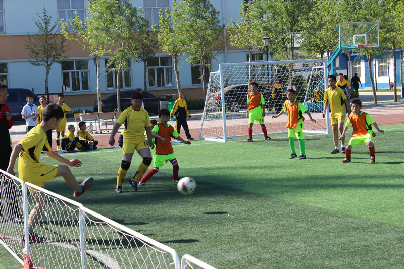 青春如火超越自我明日之星,青春如火超越自我拔河比赛