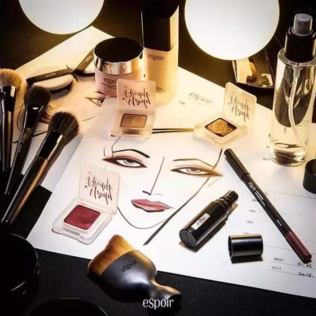 mac气垫遮瑕怎么样 (mac哪个色号适合淡妆或裸妆)