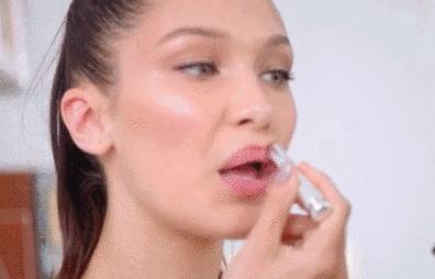 mac气垫遮瑕怎么样 (mac哪个色号适合淡妆或裸妆)