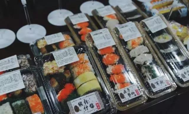 在武汉也能吃到这么好吃的东西,不用出国便可吃到异国风味