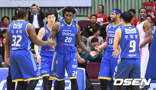 韩国队为赢中国丧心病狂,竟开始归化美国黑人效力!