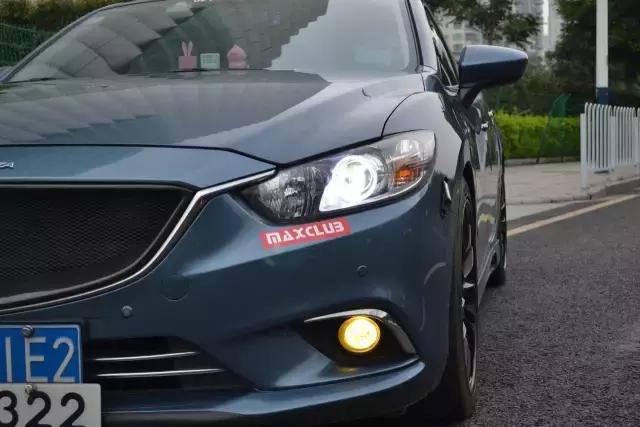 阿特兹2018蓝色,轻改马自达3