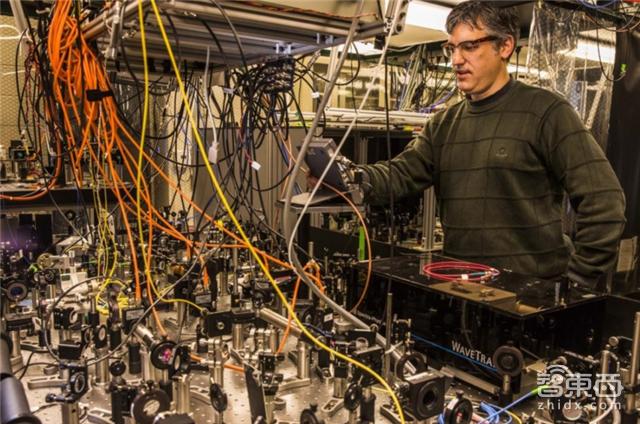 量子计算机最大的骗局,量子计算未来10年前景