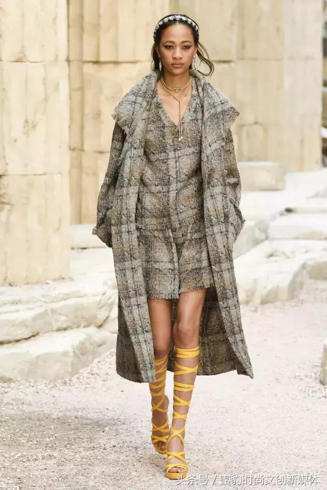 2018香奈儿早春款式,香奈儿优雅风格时装