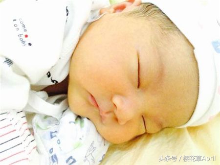 一月黄疸二月肠绞痛三月睡眠倒退,1月黄疸2月肠绞痛3月睡眠倒退