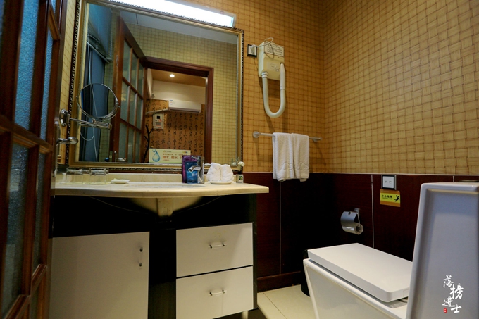 栖霞艾山温泉,华清第二池