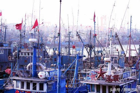 实拍:被俄罗斯美女帅哥酷爱的中国房车是什么样子