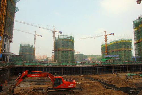 莱芜世纪城四期户型图,莱芜世纪城四期开盘什么价格