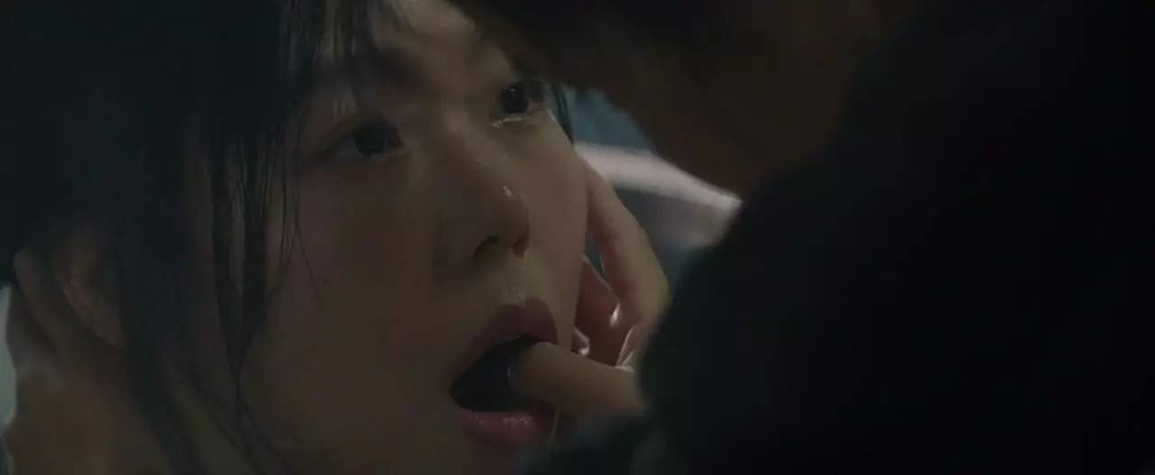 关于女生想要的爱情故事,女孩子爱情的真实故事