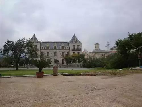 一组张裕爱斐堡酒庄实景图,蓝裕文化