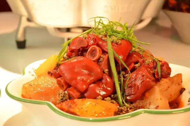 3折吃到嗨！小长假带女朋友来武汉这家店不喜欢算我输！