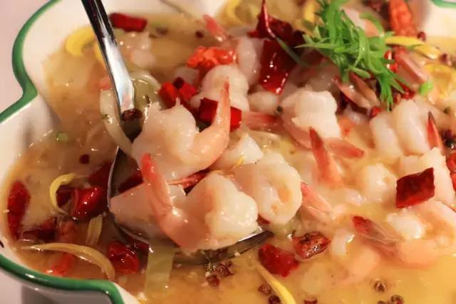 3折吃到嗨！小长假带女朋友来武汉这家店不喜欢算我输！