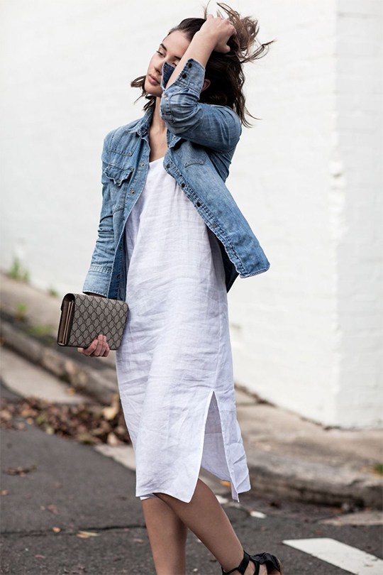 橘色连身裙轻奢高级感,夏天连身裙轻奢高级感